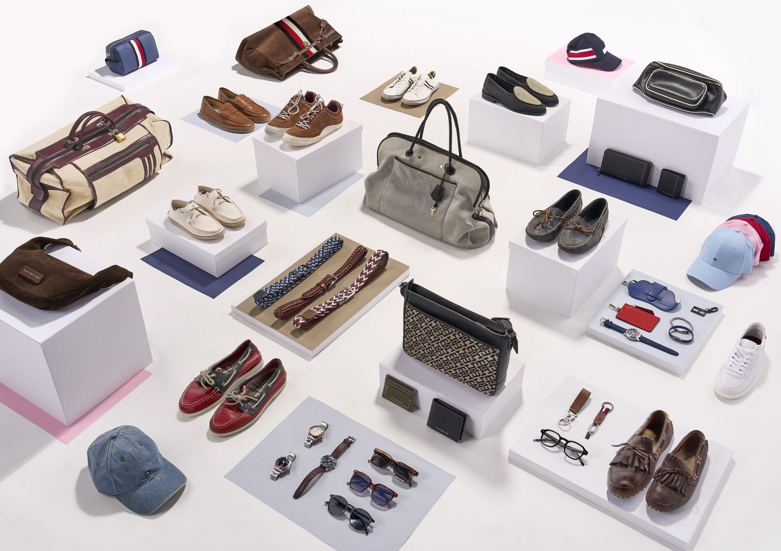 Seasonal accessories collection